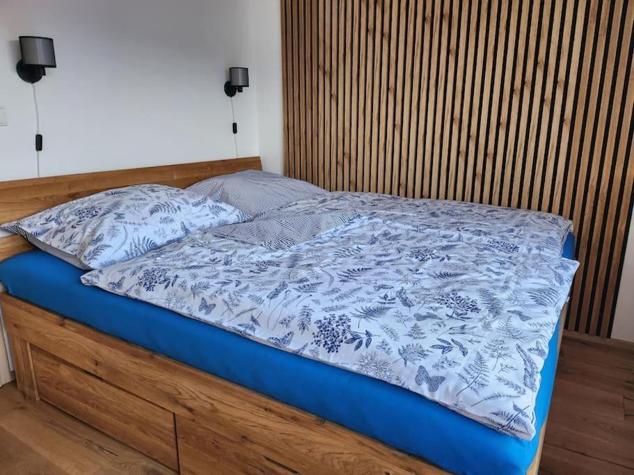 Krasny Apartman Refrino V Prirode Železná Ruda Eksteriør billede